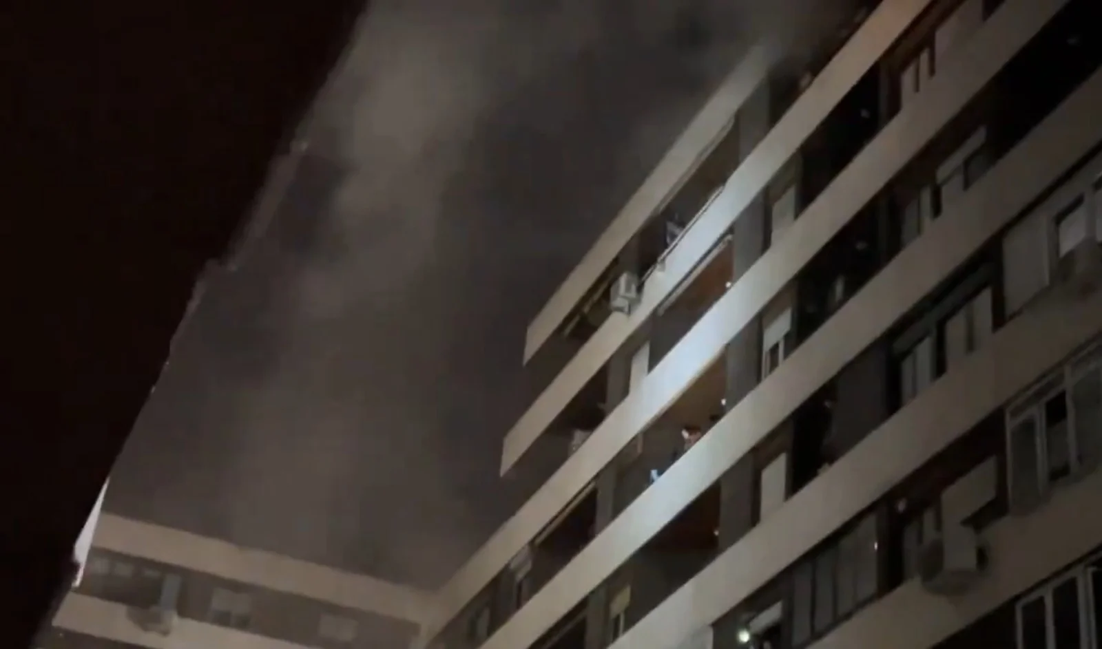 Incendio en un edificio de viviendas de Chamberí deja cinco heridos leves por inhalación de humo