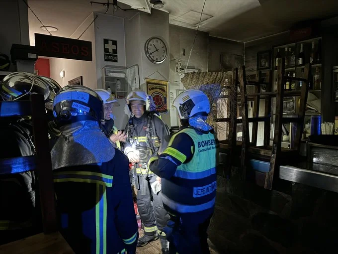 “Caos en Getafe: Incendio en bar deja heridos graves
