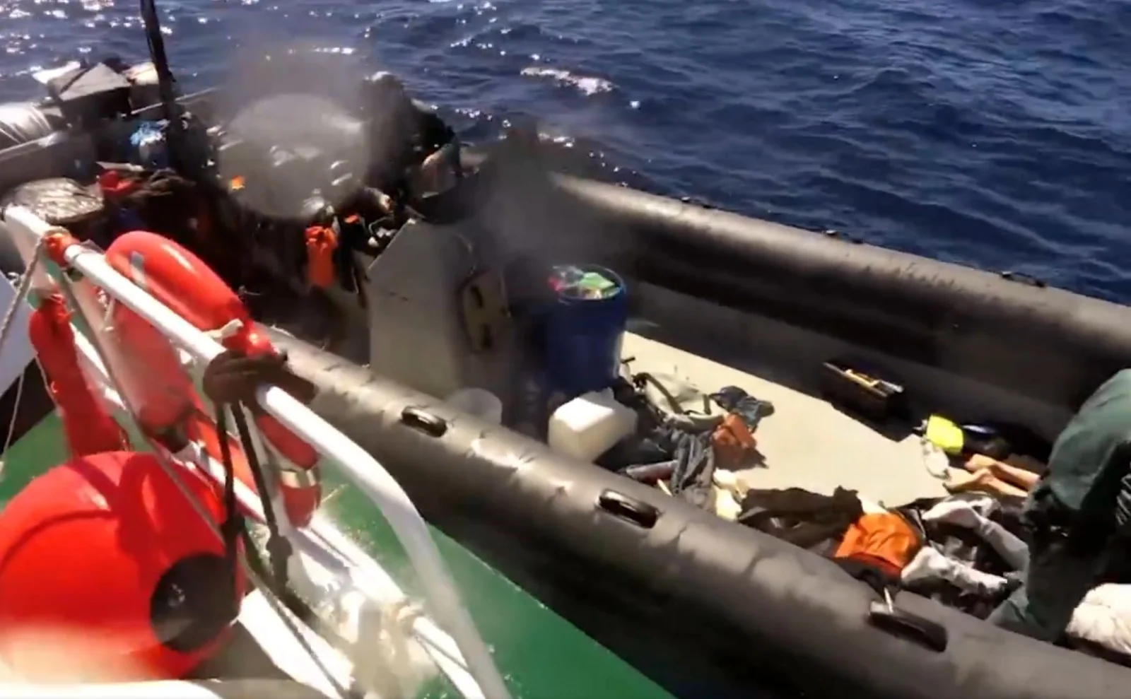 Incautación de 11.400 kg de hachís en las costas de Huelva: 7 detenidos y 6 embarcaciones intervenidas