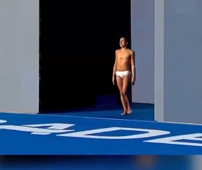 Dennis González, campeón europeo de natación sincronizada, víctima de comentarios homófobos