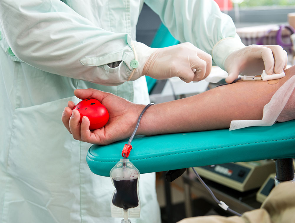 Andalucía busca aliados para la salud: donaciones de sangre y vacunación contra el VPH