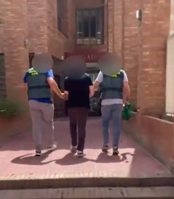 Dos Detenidos por Colocar Cámaras Ocultas en Hotel en Lugo