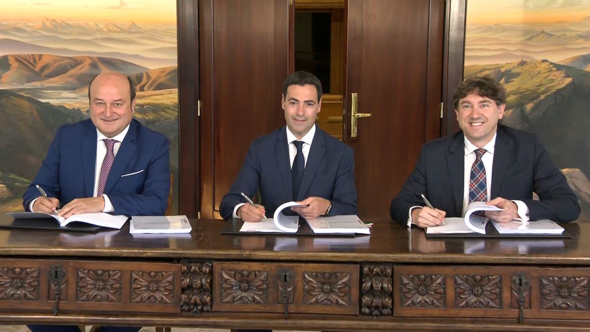Tensiones en el Gobierno Vasco: el PSE-EE exige mayor coordinación al PNV