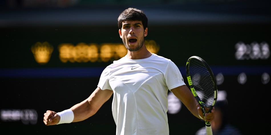 Carlos Alcaraz avanza a semifinales del Masters 1000 de Roma bajo condiciones adversas