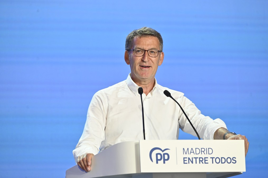 Críticas del PP a la Política de Vivienda del Gobierno: Inmigración y Fiscalidad Agresiva en el Foco