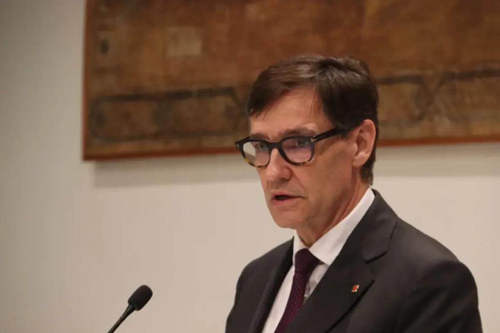 Salvador Illa propone control judicial en el ingreso de menores a centros de la Dgaia
