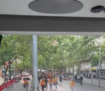 Violencia empaña el fútbol español: ataque al autobús del Rayo Majadahonda