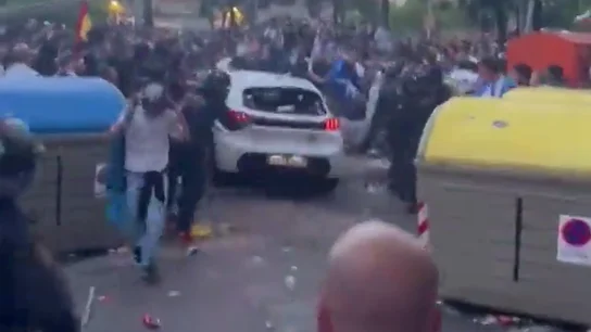 Incidente vehicular deja 17 heridos en las afueras del RCDE Stadium antes del derbi catalán