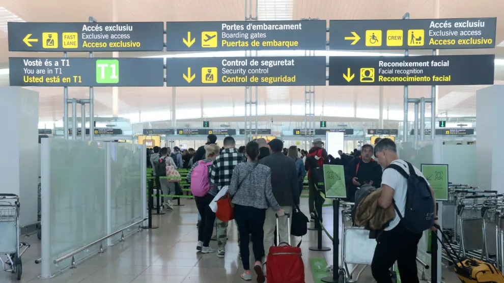 El aeropuerto de Barcelona rompe récord histórico con más de cinco millones de pasajeros en mayo
